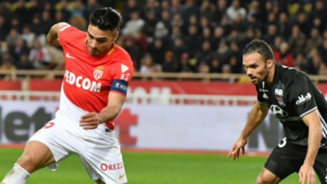 Falcao a remport&eacute; son duel face &agrave; Morel