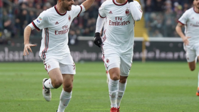 Suso porta in vantaggio il Milan con un missile da lontano foto di: twitter/@acmilan