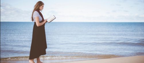 God does not intervene. (IImage StockSnap Pixabay)