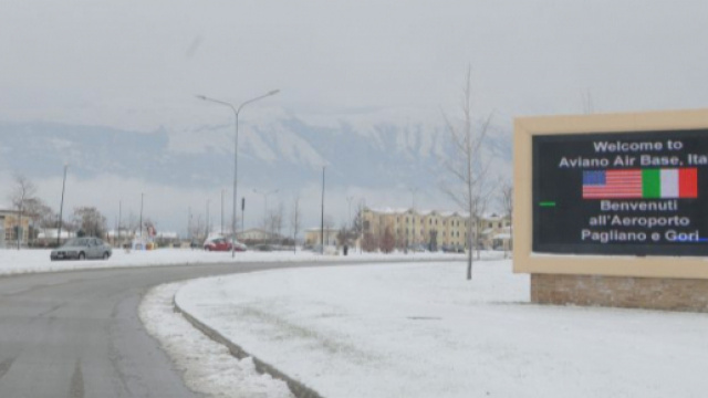 La base di Aviano, in Friuli, ospita una cinquantina di testate atomiche dal programma di condivisione nucleare