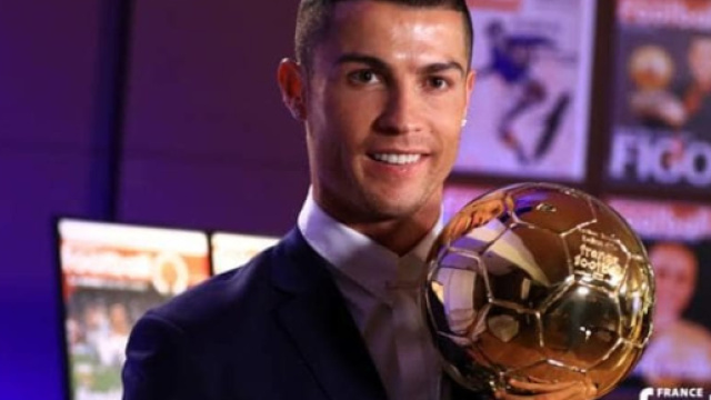 Cristiano Ronaldo di nuovo pap&agrave;: in arrivo due gemelli" - today.it