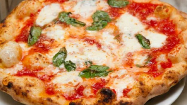 Pizza margherita napoletana: patrimonio dell'Unesco