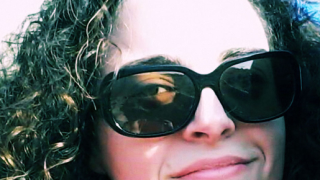 Carla Pisanu aveva dato alla luce 20 giorni fa due gemelline.