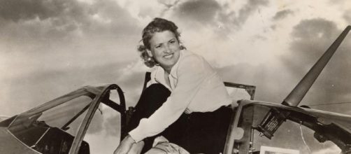 Jacqueline Cochran: la espectacular vida de 'La Reina de la Velocidad'