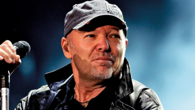 Frosinone - Trent'anni oggi dal concerto di Vasco Rossi... e se ... - gentecomuneweb.it