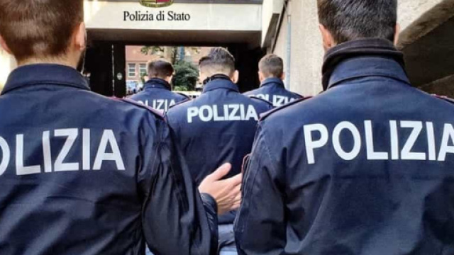 Lo scambiano per un ladro e lo picchiano