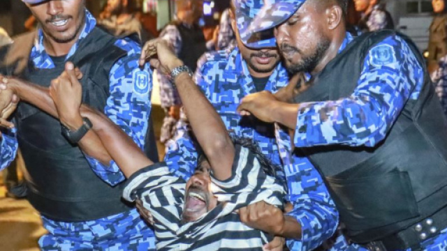 MALDIVE Corte suprema assolve l'ex presidente. Scontri tra i suoi ... - asianews.it