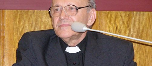 Cientista cria teoria que prova a exist&ecirc;ncia de Deus e ganha pr&ecirc;mio