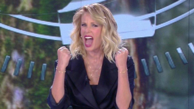 L'Isola dei Famosi, Alessia Marcuzzi sbotta: le dichiarazioni contro Eva e fans