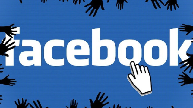 Facebook ricomincia dai Gruppi
