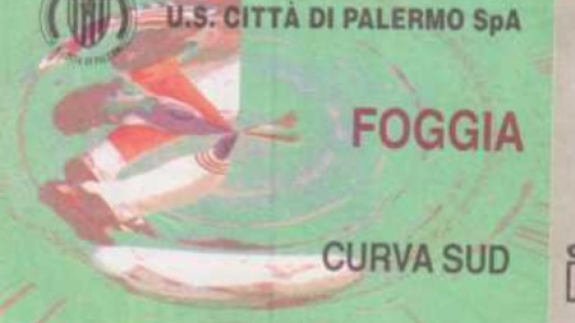 Un biglietto di Curva Sud per Palermo-Foggia della stagione 1998/99