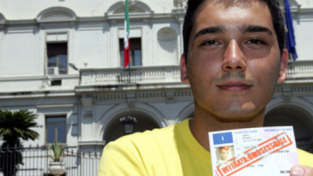 Danilo Giuffrida dovr&agrave; essere risarcito di 100mila euro da due ... - gaynews.it