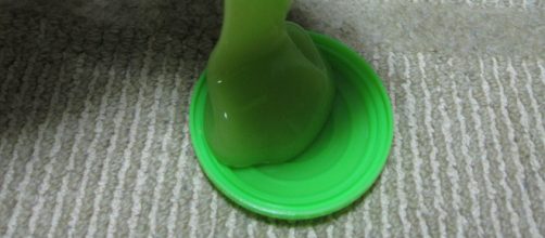 Juguete slime de Mattel- ZoomViewer