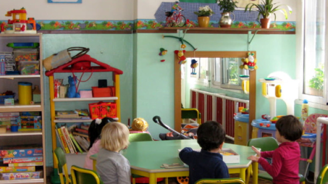 Pomezia, arrestate tre maestre che maltrattavano i bambini