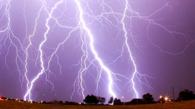 In Ruanda un fulmine si &egrave; abbattuto su una chiesa, ci sono circa 16 morti