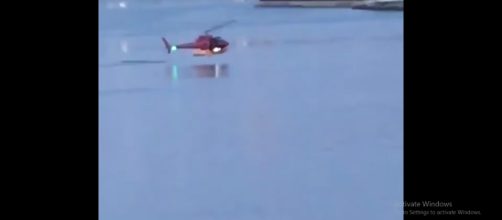 Chopper crashes into river in New York-youtube/Gurdian News