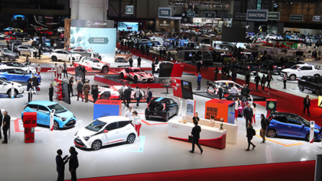 Le stand Toyota durant le Geneva International Motor Show 2018