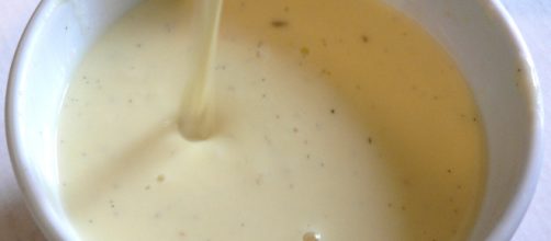 Earl Grey custard sauce is a new variation of custard. [image source: David Monniaux/Wikimedia Commons]