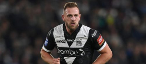 Liam Watts has swapped the black-and-white of Hull for the black-and-amber of Castleford. Image Source - dailystar.co.uk