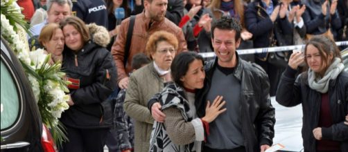 Gabriel Cruz - La madre de Gabriel, tras el funeral: "Mi ni&ntilde;o ha ... - vozpopuli.com