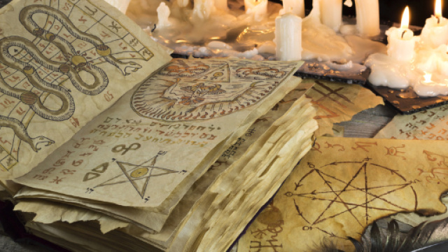 Apples and Orangutans: Traditional Witchcraft vs. Wicca - patheos.com