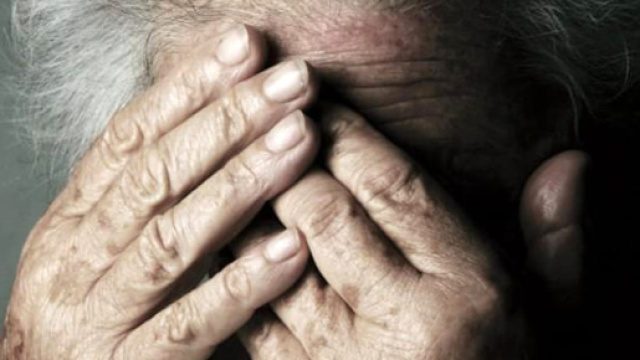 Imperia: ragazzo di 21 anni ha maltrattato e segregato la madre per otto anni.