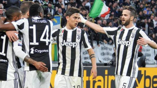 Juventus - Atalanta 2-0. Reti di Higuain e Matuidi
