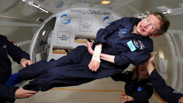 Stephen Hawking, il genio dell'astrofisica e la sua incontenibile voglia di vivere