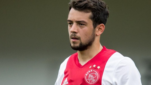 Younes smentisce il Napoli: " Non ho firmato nessun contratto"