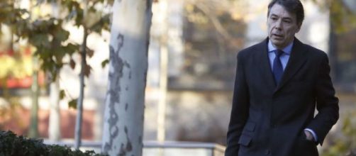 Ignacio Gonz&aacute;lez estar&aacute; muy solo en la boda de su hija