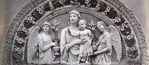 Lucca della Robbia y la creaci&oacute;n de un nuevo tipo de material
