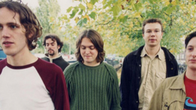 Gomez, il debut album compie 20 anni (Foto - louderthanwar.com)