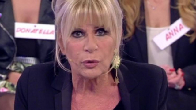 Uomini e Donne, Gemma torta in faccia