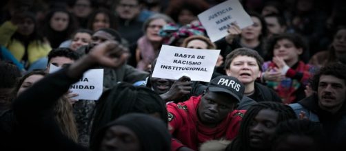 Manifestaci&oacute;n por la muerte del mantero senegales