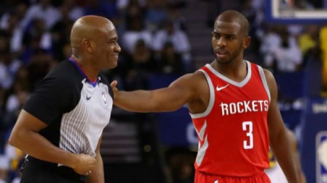 Anche Chris Paul non &egrave; contento dell'arbitraggio - NBARELIGION.COM - nbareligion.com