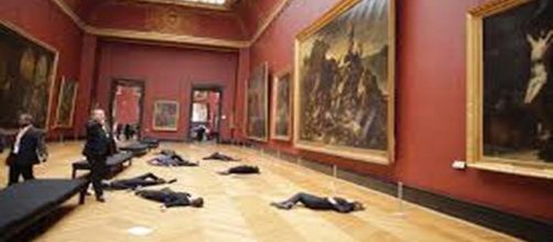 Lib&eacute;rons le Louvre&rsquo;s performance flickr.com