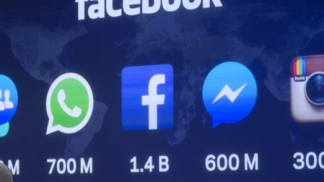 Crollo in borsa di Facebook a causa dello scandalo di Cambridge Analytica. Pressioni da parte degli Stati Uniti e della Gran Bretagna.