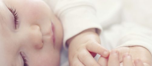 Cuidados del cord&oacute;n umbilical - Onmeda.es - onmeda.es