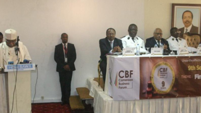 M&eacute;diath&egrave;que - douala.cm durant le Camerooon Business Forum