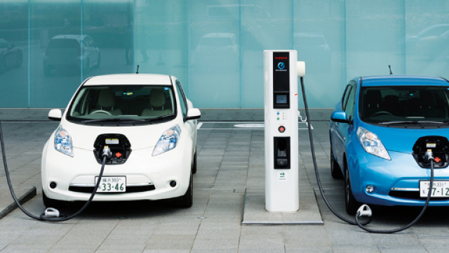 Nel futuro le auto si ricaricheranno cos&igrave;?