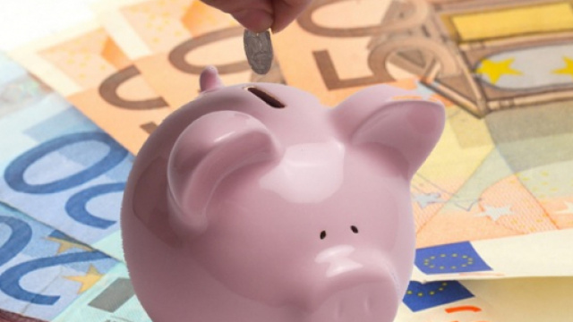 Pensione casalinghe anche per gli uomini: come fare domanda e di cosa si tratta