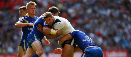 Hull FC v Warrington still going ahead tonight despite adverse weather conditions for fans and players alike. Image Source - zimbio.com