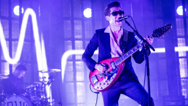 Arctic Monkeys annunciano Roma e Milano (Foto - nme.com)