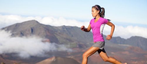 Caminar ayuda a mejorar los esfuerzos de p&eacute;rdida de peso cuando se hace de la manera correcta