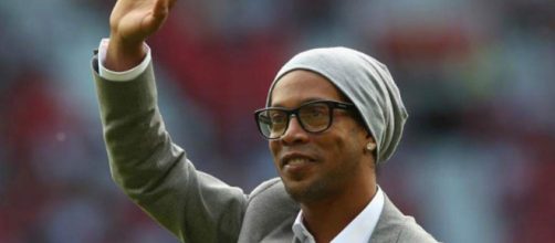 Ronaldinho Ga&uacute;cho ser&aacute; candidato en Brasil