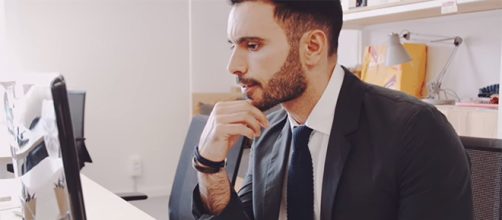 Workplaces shouldn't be a toxic or unhealthy environment to be in. [Image source: EMMOTION/YouTube]