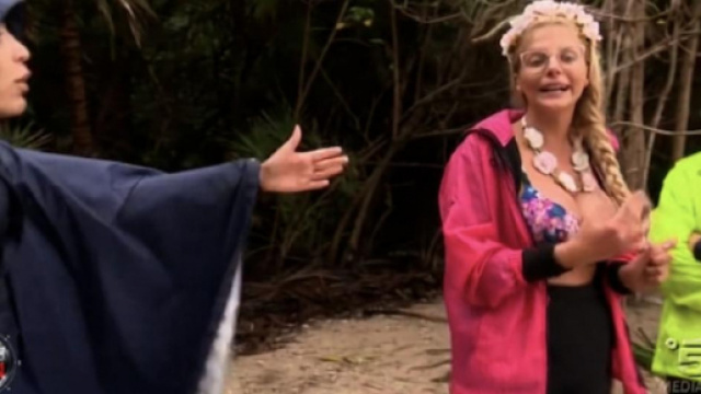 Isola dei Famosi: tra Francesca Cipriani e Cecilia insulti e parolacce - blastingnews.com