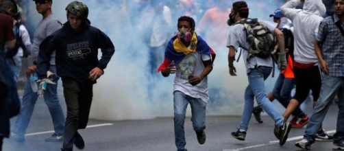 Resistencia venezolana llama a las calles para 'boicotear elecciones'