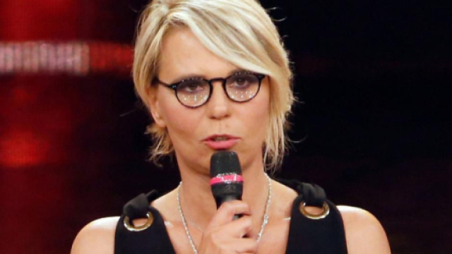 Maria De Filippi avrebbe tolto i coach per il serale di Amici 17
