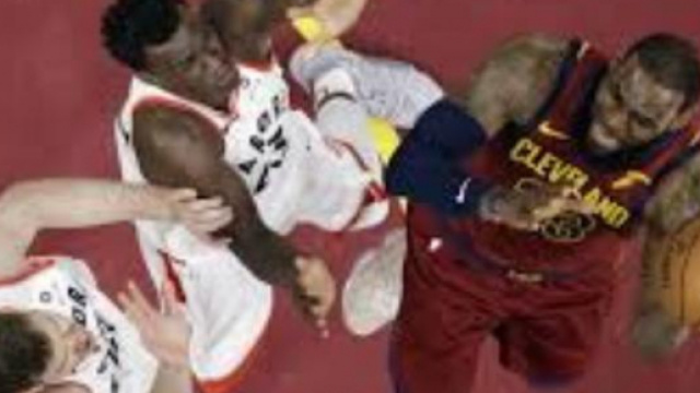 Lebron James, ma&icirc;tre des terrains